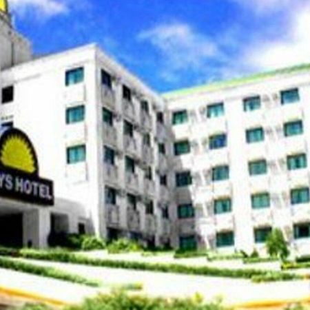 Days Hotel Mactan Cebu Lapu-Lapu City Exteriér fotografie