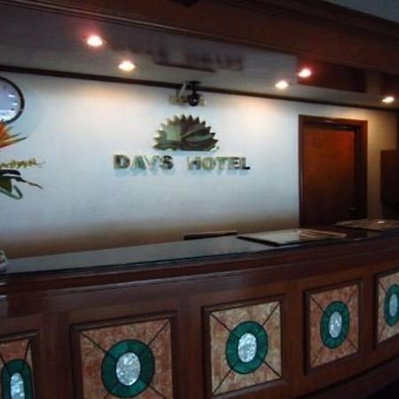 Days Hotel Mactan Cebu Lapu-Lapu City Exteriér fotografie